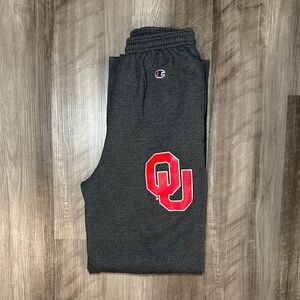 Oklahoma Sooners Champion PowerBlend Open Bottom Sweatpants - Small (Unisex)